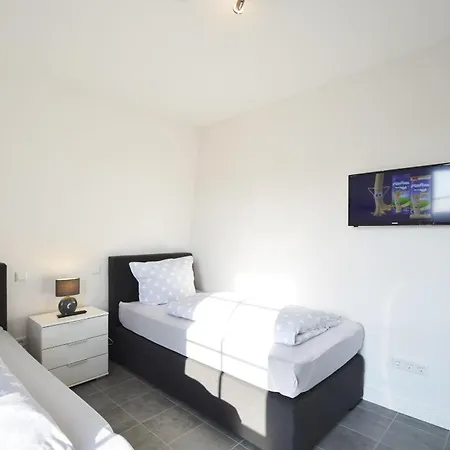 Modernes-wohnen-am-meer-2-og Prázdninový dům