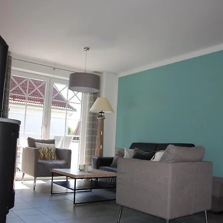 Modernes-wohnen-am-meer-2-og Prázdninový dům *