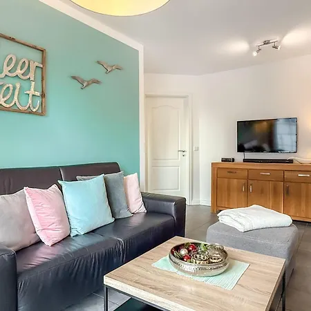 Modernes-wohnen-am-meer-2-og Semesterbostad *