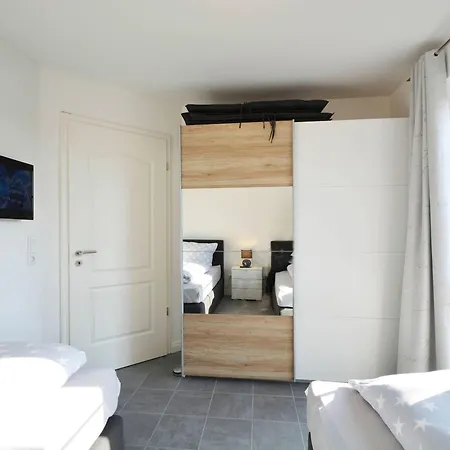 Modernes-wohnen-am-meer-2-og Holiday home
