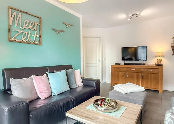 Modernes-wohnen-am-meer-2-og Semesterbostad *