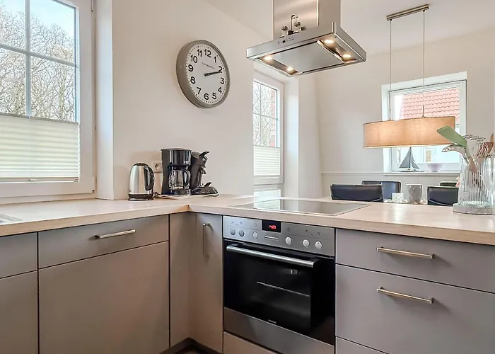 Semesterbostad Modernes-wohnen-am-meer-2-og